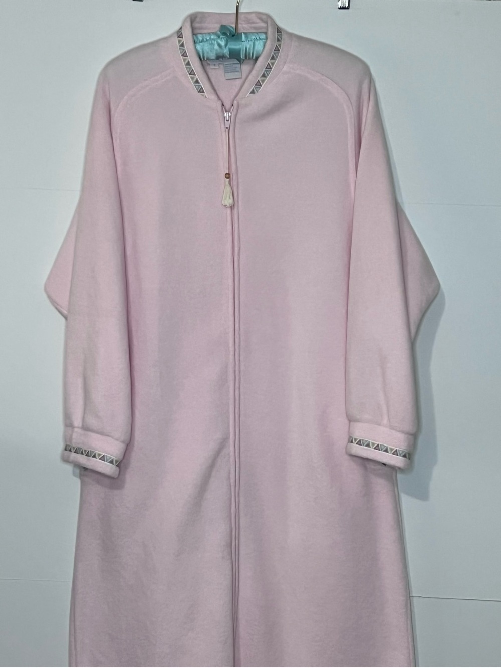Vintage Miss Elaine Full Zip Pink Fleece Robe Housecoat Size Small EC Pockets